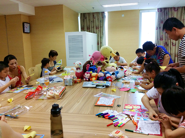 2015-6月29日癫痫患儿家长关爱2_副本.jpg